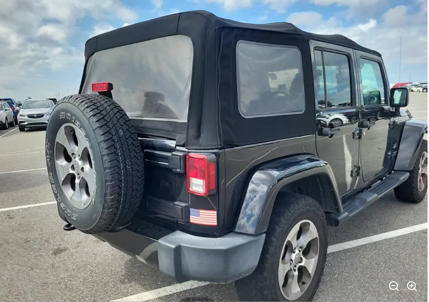 2016 Jeep Wrangler Unlimited Sahara