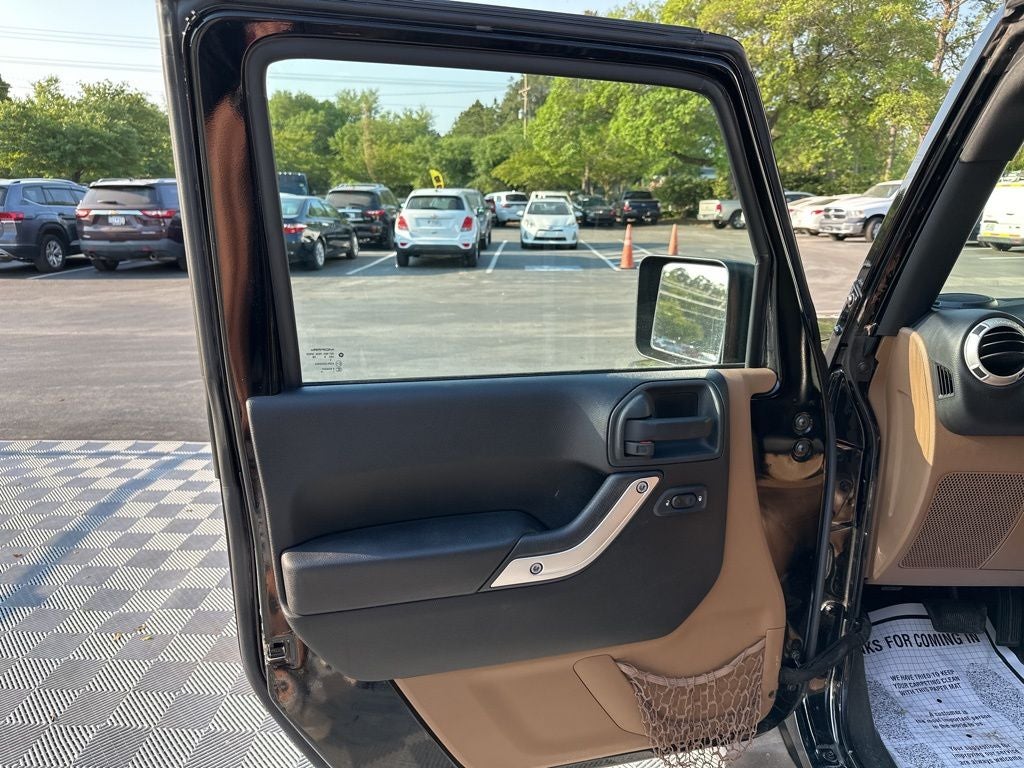 2016 Jeep Wrangler Unlimited Sahara