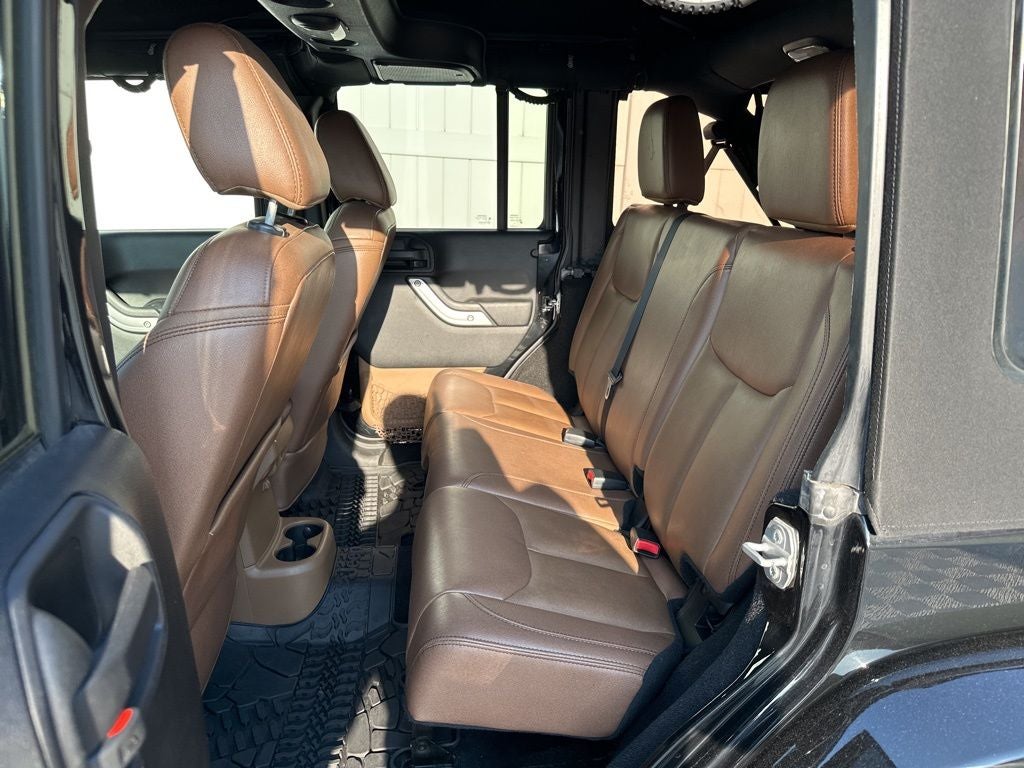 2016 Jeep Wrangler Unlimited Sahara
