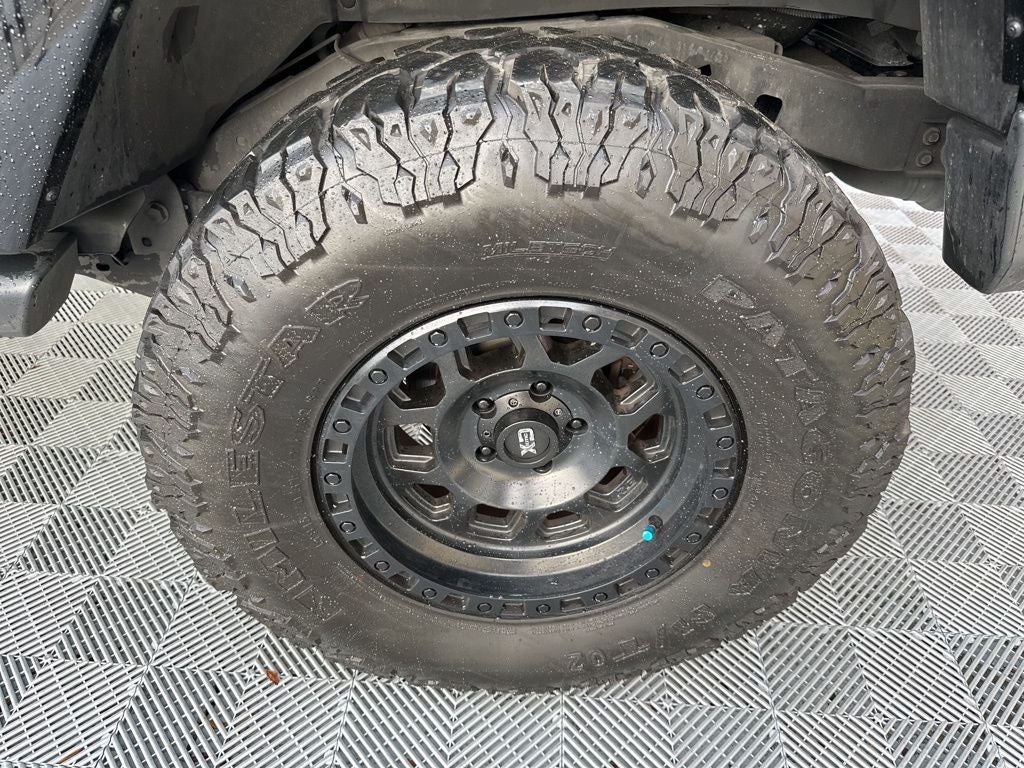 2017 Jeep Wrangler Unlimited Sahara