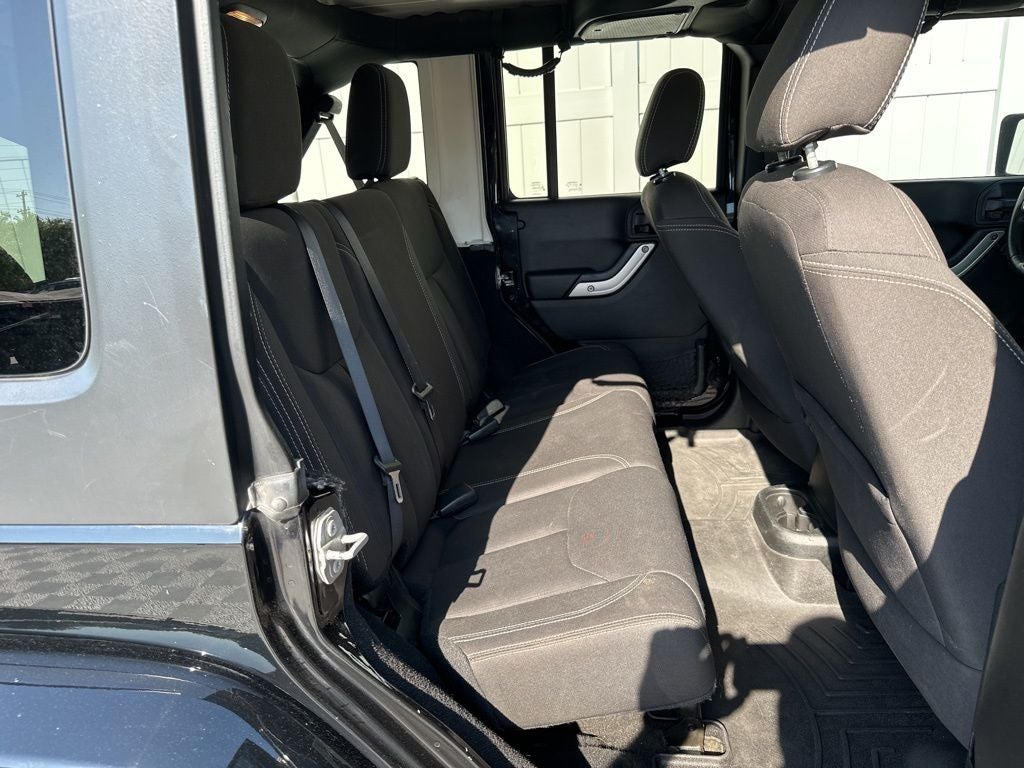 2017 Jeep Wrangler Unlimited Sahara
