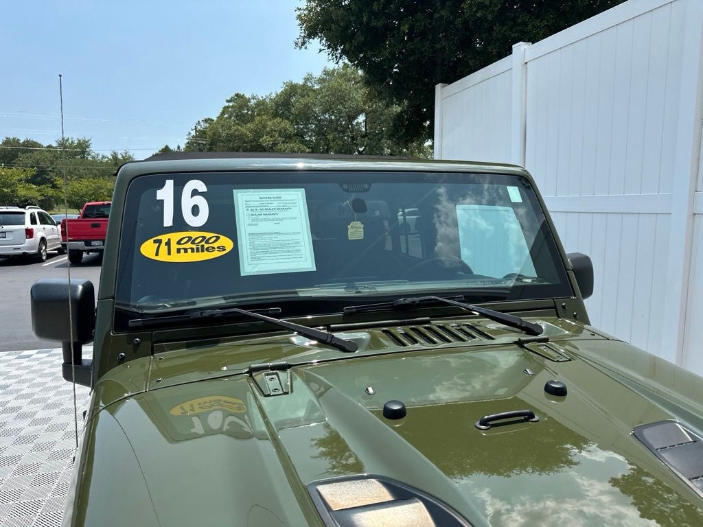 2016 Jeep Wrangler Unlimited Sahara