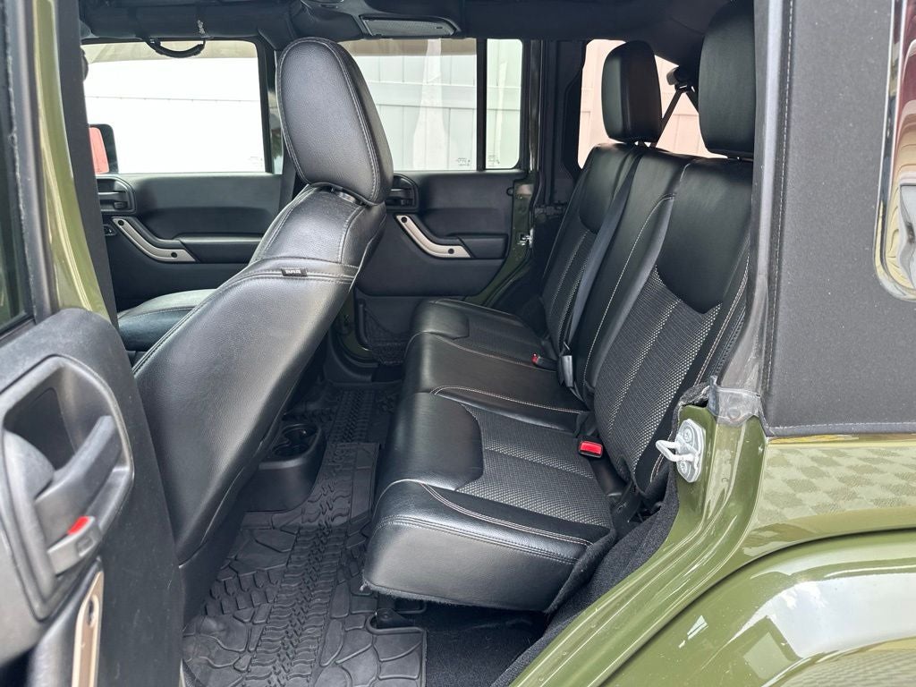 2016 Jeep Wrangler Unlimited Sahara