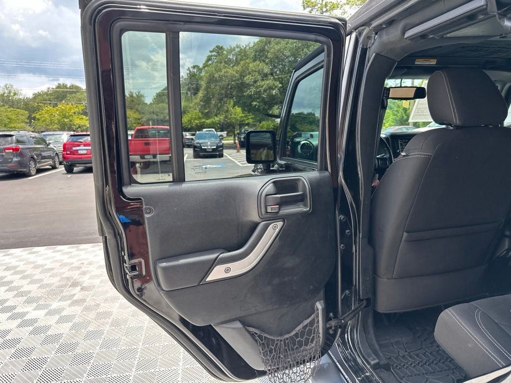 2017 Jeep Wrangler Unlimited Sahara