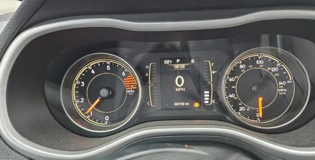 2017 Jeep Cherokee Sport