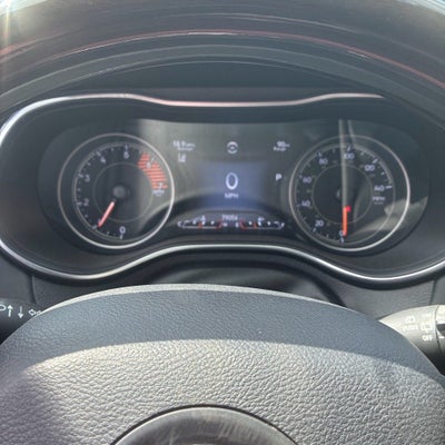 2019 Jeep Cherokee Overland