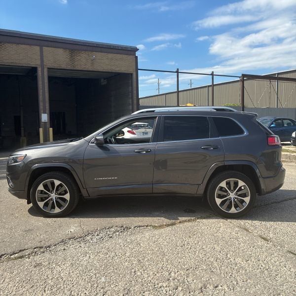 2019 Jeep Cherokee Overland