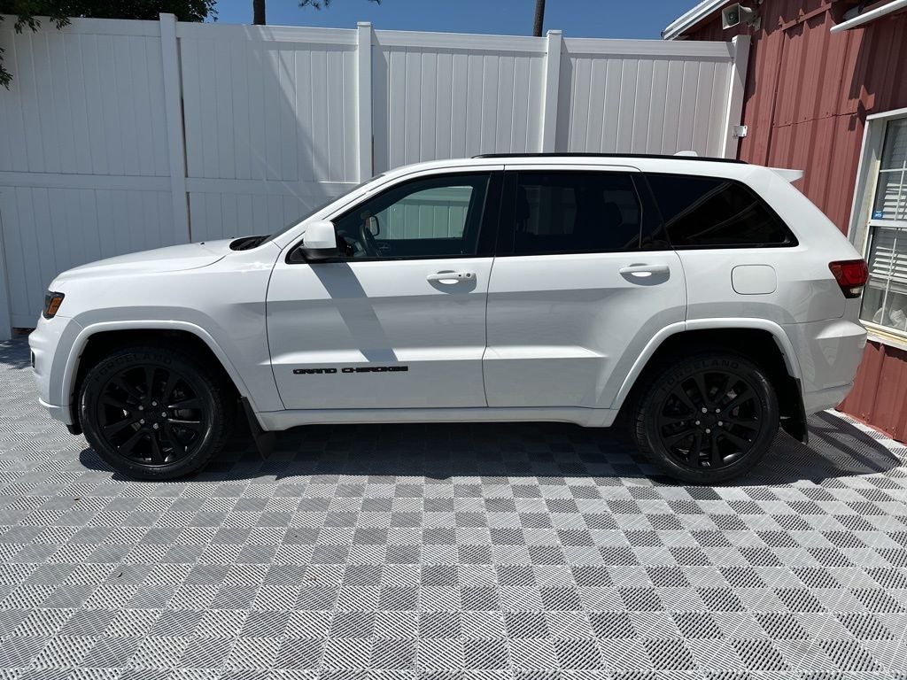 2020 Jeep Grand Cherokee Altitude