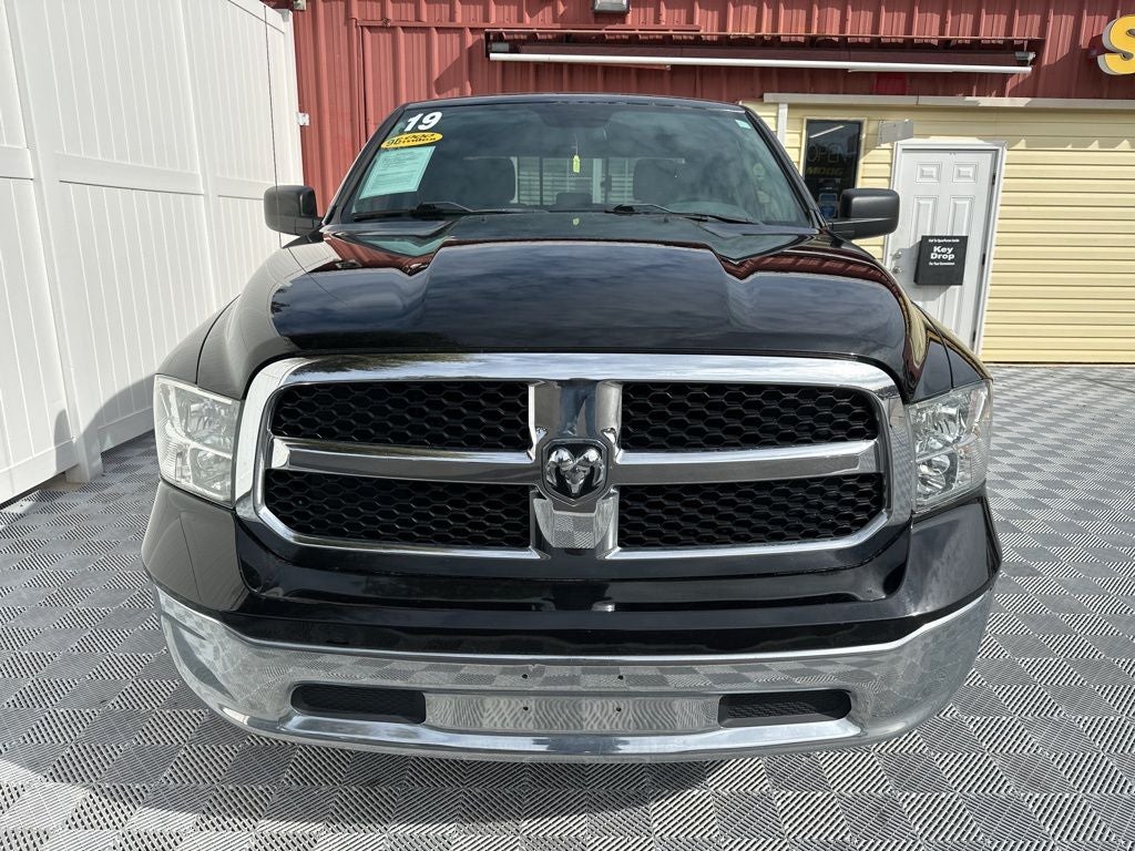 2019 RAM 1500 Classic SLT