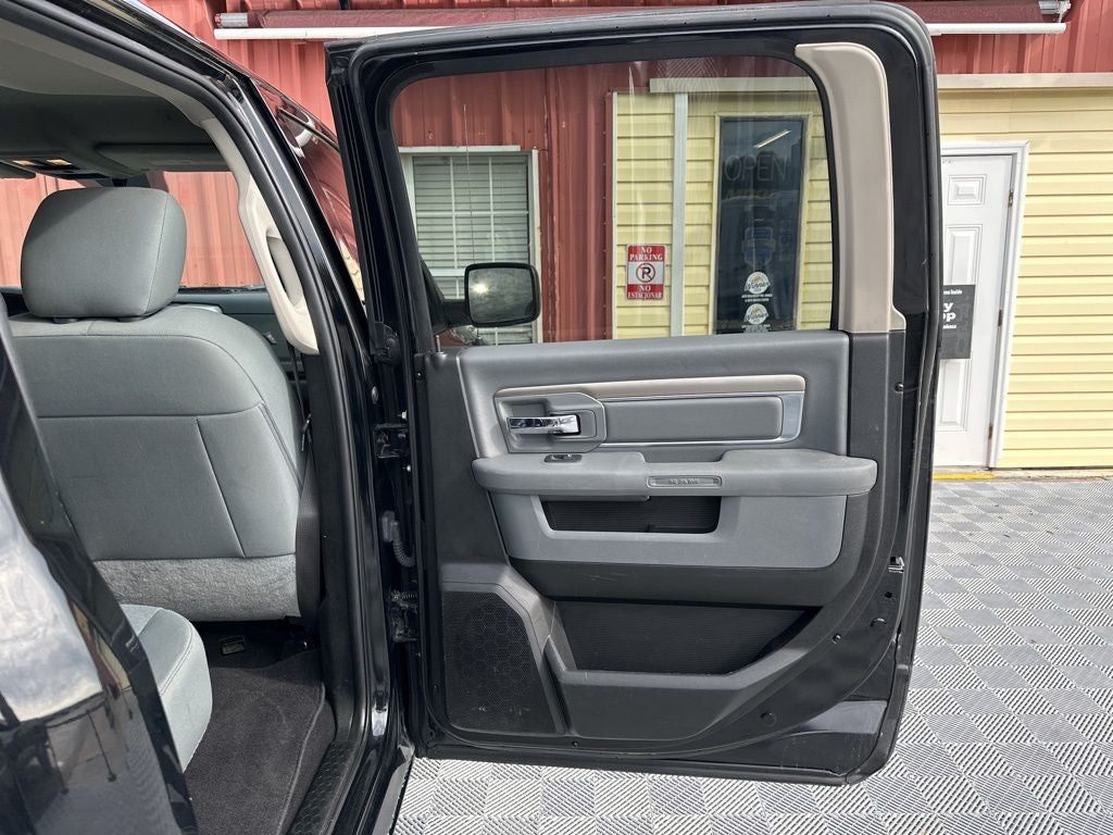 2019 RAM 1500 Classic SLT