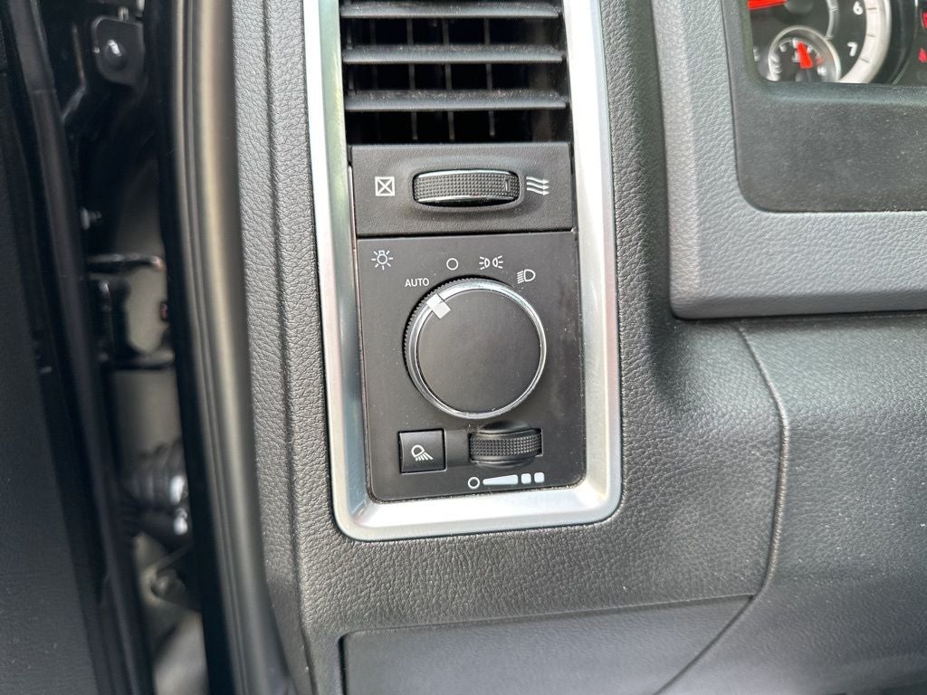 2019 RAM 1500 Classic SLT