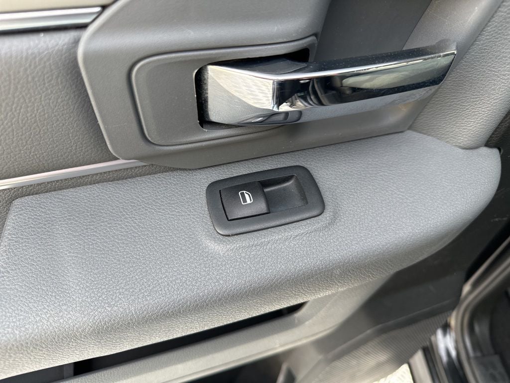 2019 RAM 1500 Classic SLT