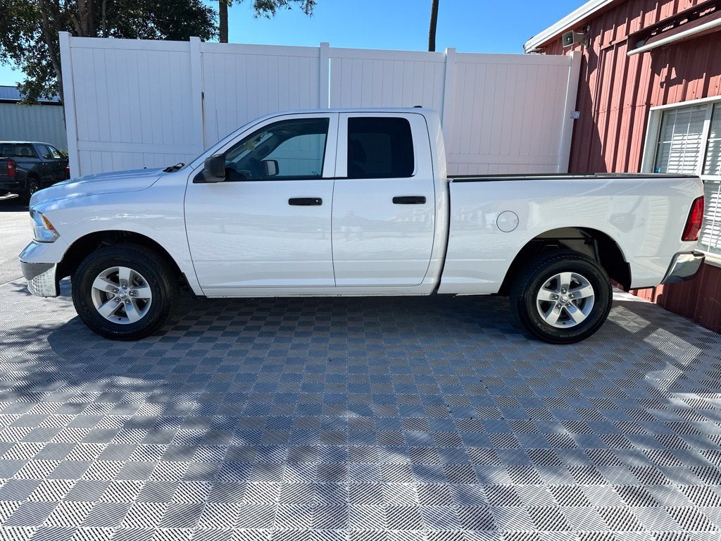 2024 RAM 1500 Classic SLT