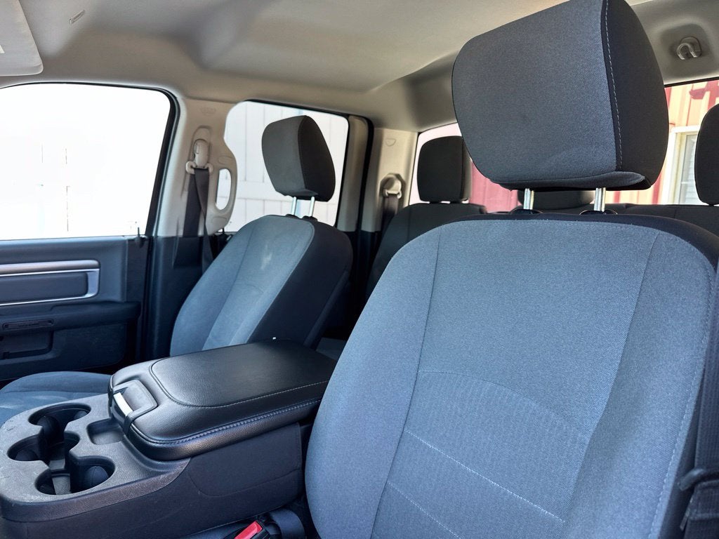2024 RAM 1500 Classic SLT