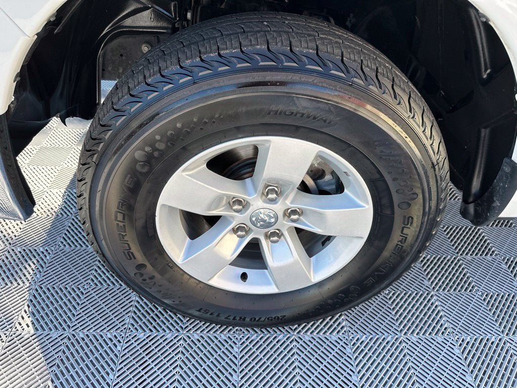 2024 RAM 1500 Classic SLT