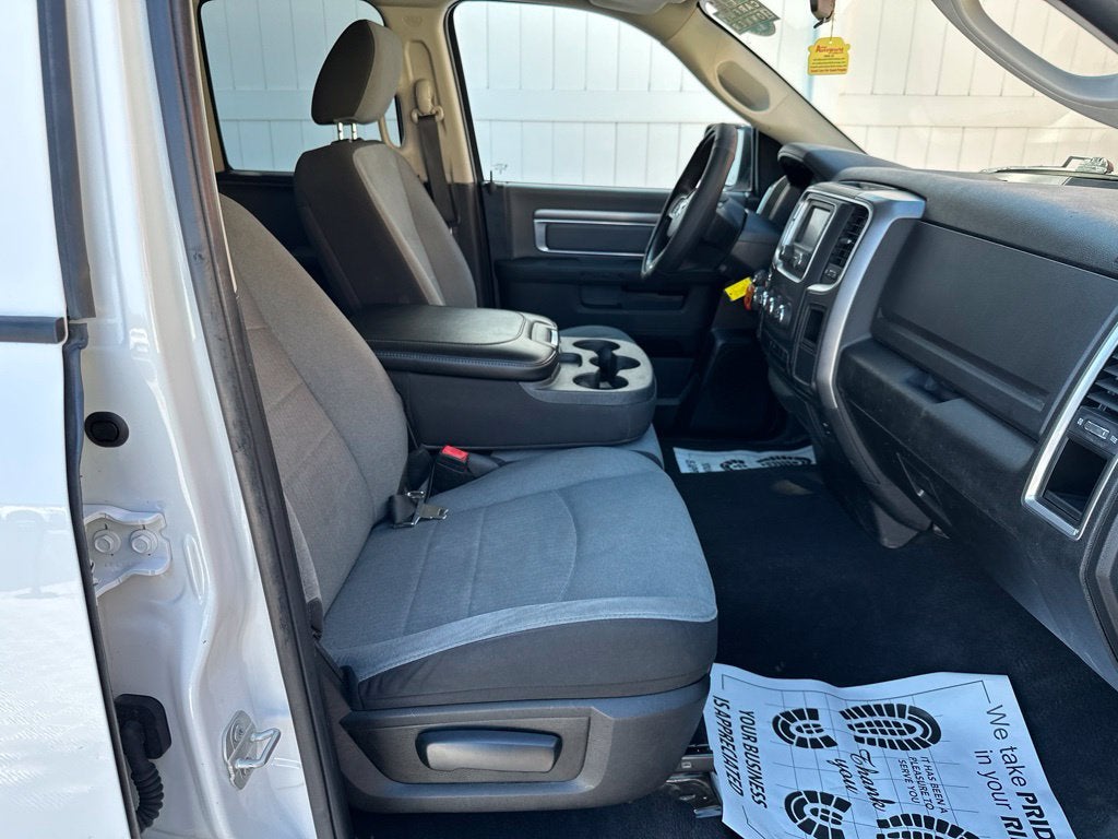 2024 RAM 1500 Classic SLT