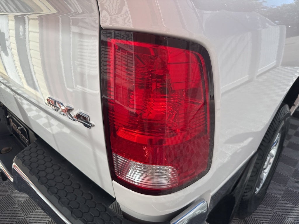 2016 RAM 1500 Base