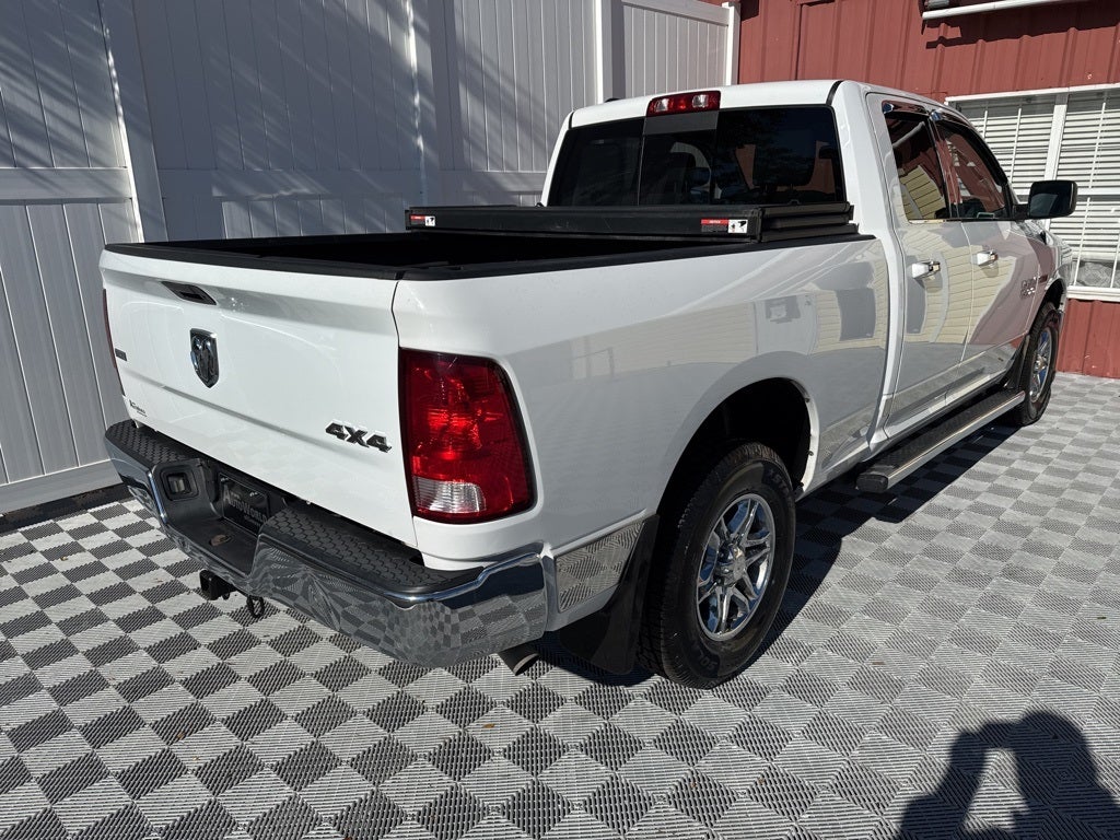 2016 RAM 1500 Base