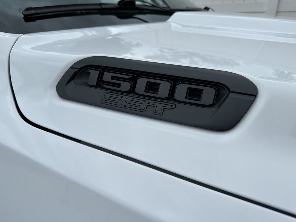 2025 RAM 1500 Warlock