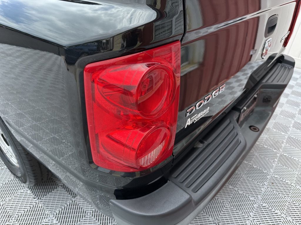 2009 Dodge Dakota ST