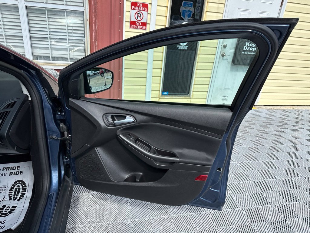 2018 Ford Focus SEL
