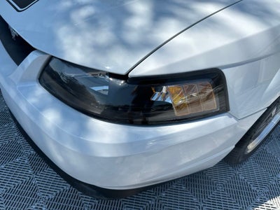 2004 Ford Mustang Mach 1 Premium