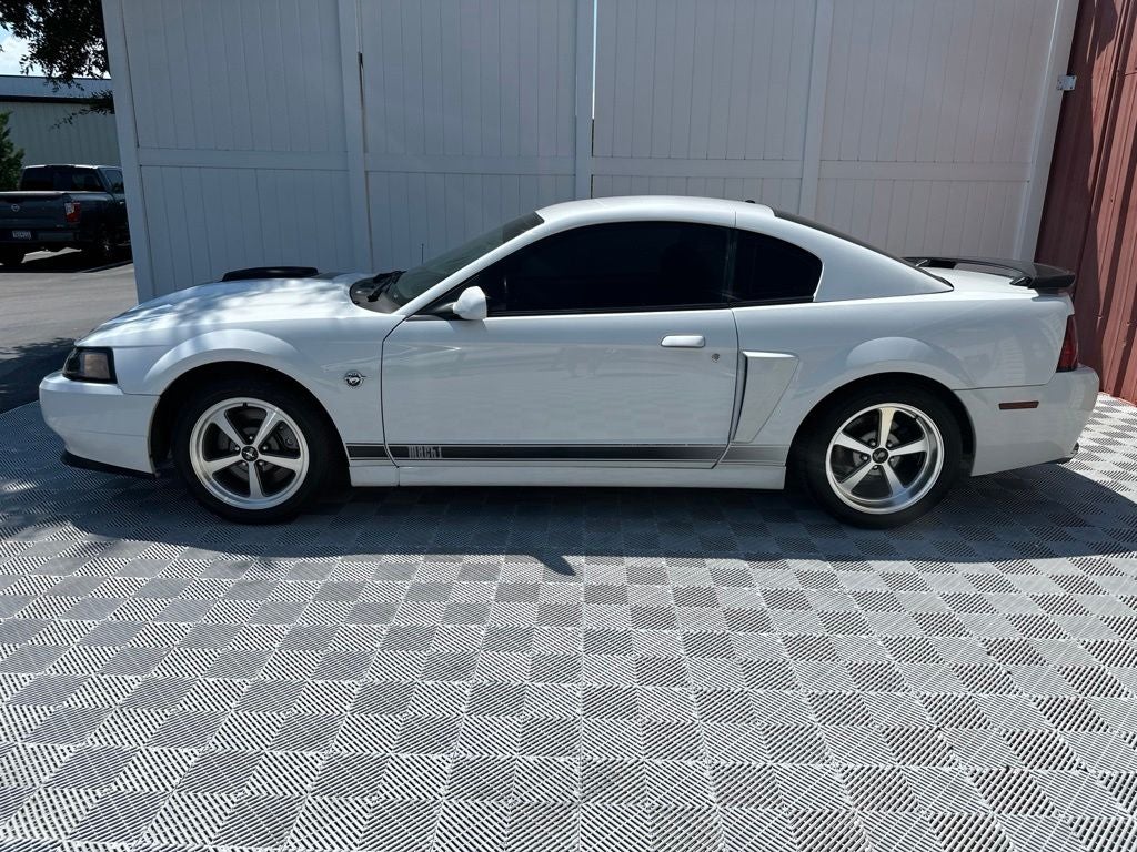 2004 Ford Mustang Mach 1 Premium