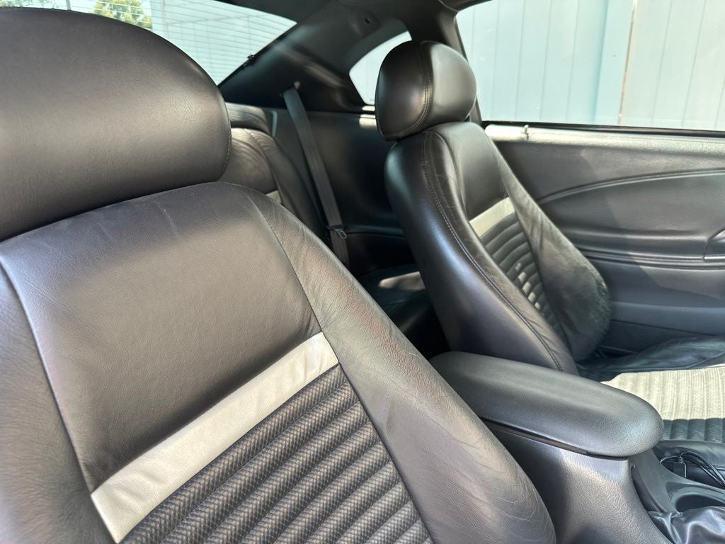 2004 Ford Mustang Mach 1 Premium