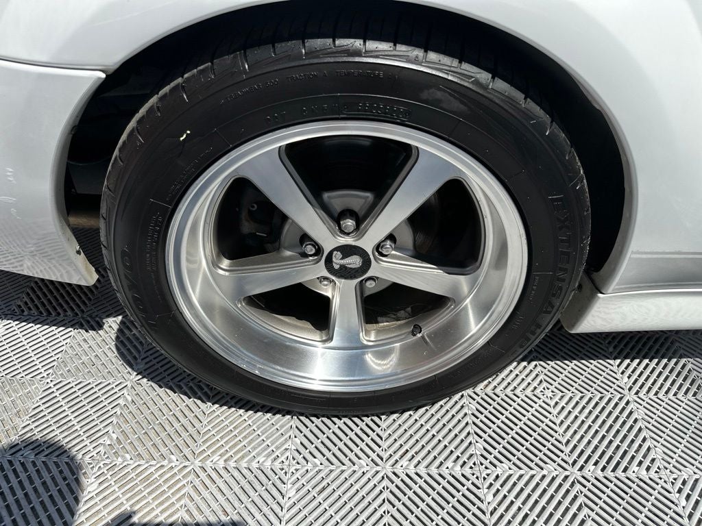 2004 Ford Mustang Mach 1 Premium