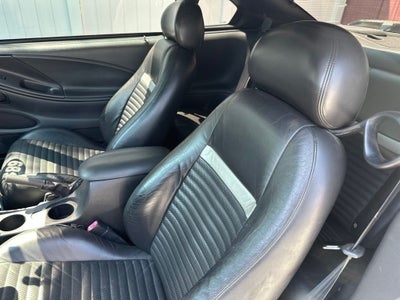 2004 Ford Mustang Mach 1 Premium