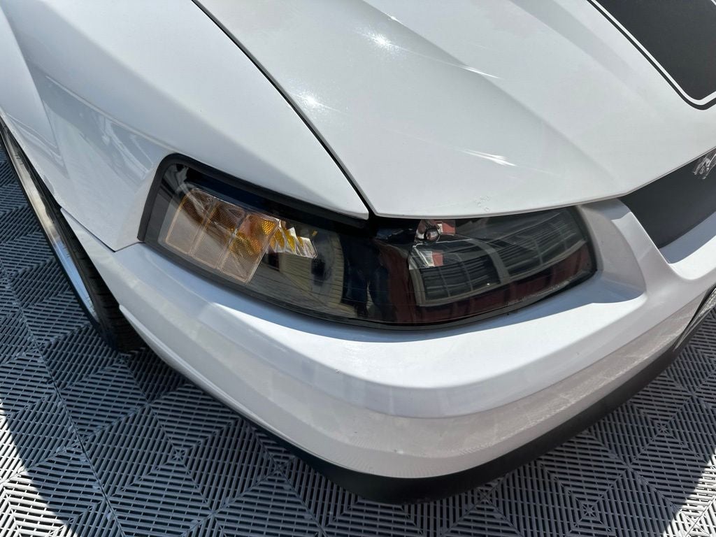 2004 Ford Mustang Mach 1 Premium