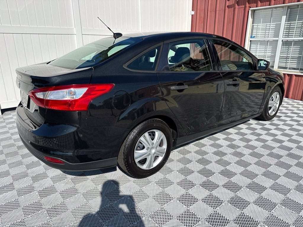 2012 Ford Focus S