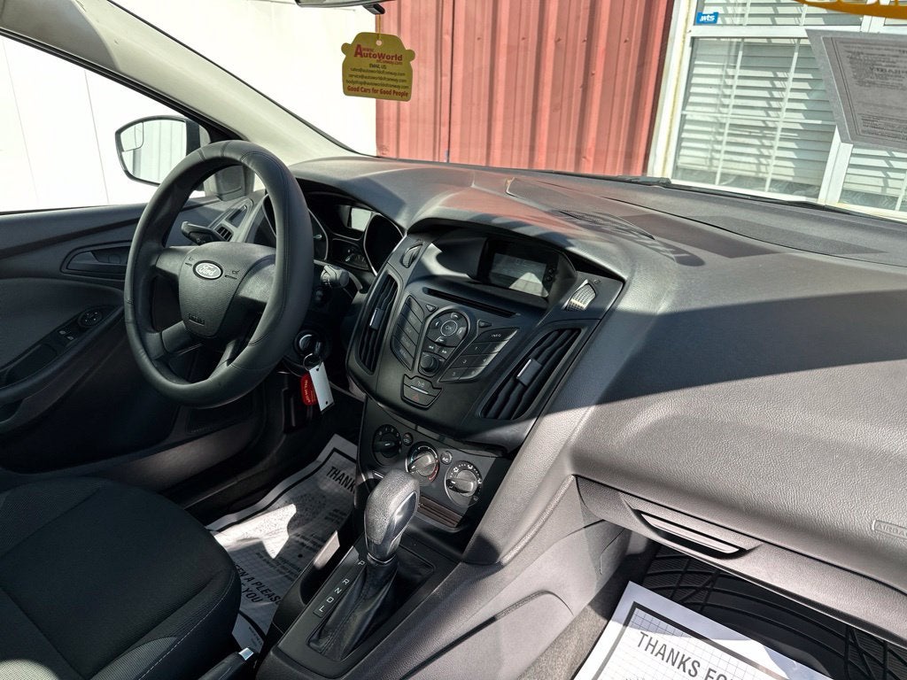 2012 Ford Focus S