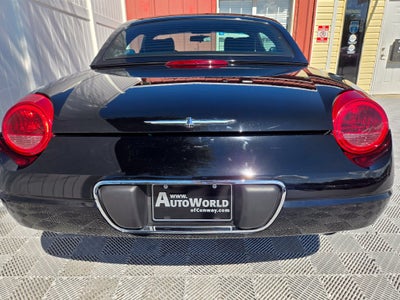 2004 Ford Thunderbird Base