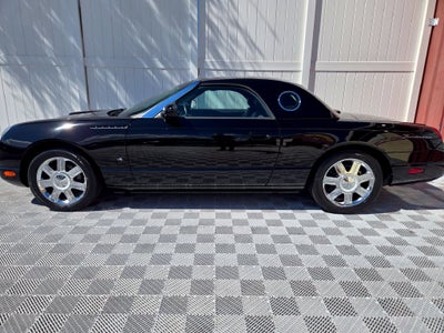 2004 Ford Thunderbird Base
