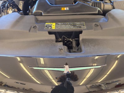 2004 Ford Thunderbird Base