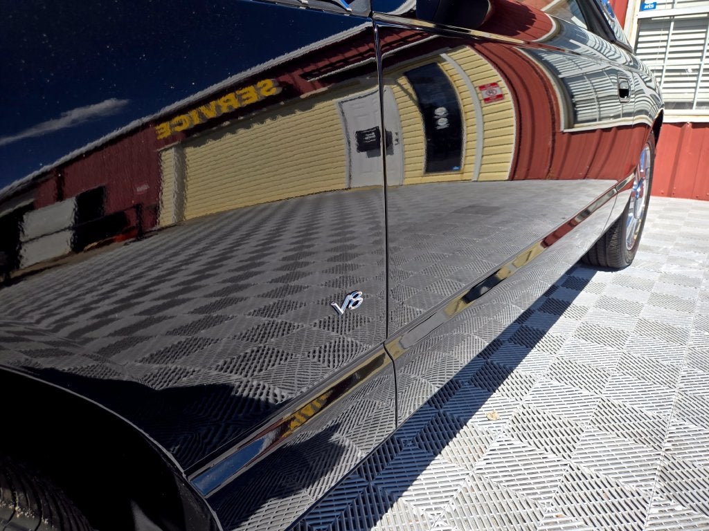 2004 Ford Thunderbird Base