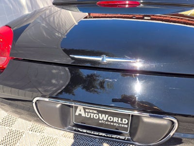 2004 Ford Thunderbird Base