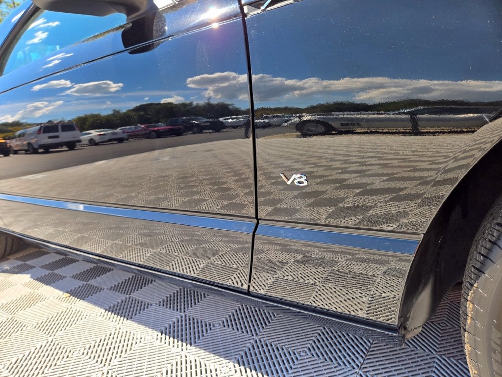 2004 Ford Thunderbird Base
