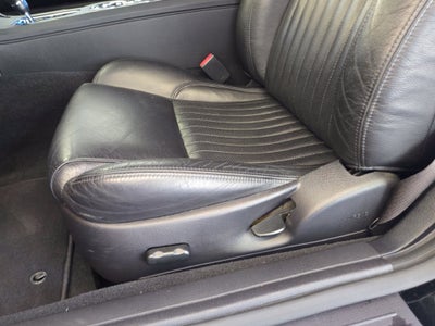 2004 Ford Thunderbird Base
