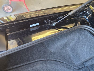 2004 Ford Thunderbird Base