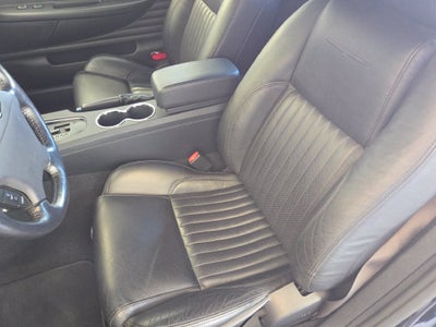 2004 Ford Thunderbird Base