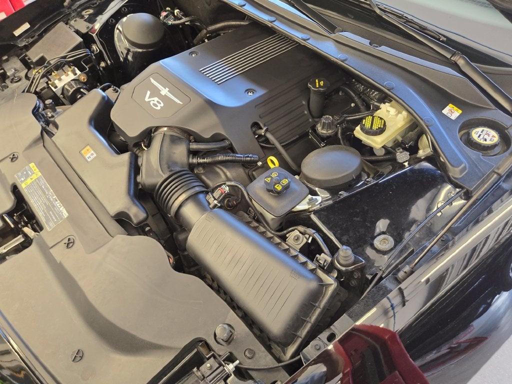 2004 Ford Thunderbird Base