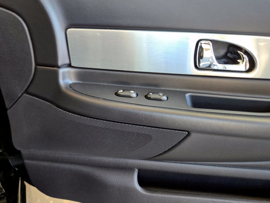 2004 Ford Thunderbird Base