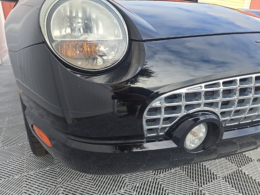 2003 Ford Thunderbird Base