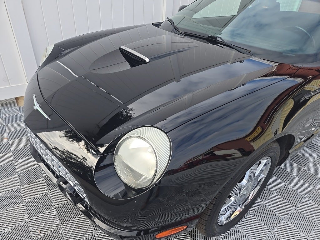 2003 Ford Thunderbird Base