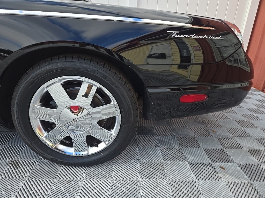 2003 Ford Thunderbird Base