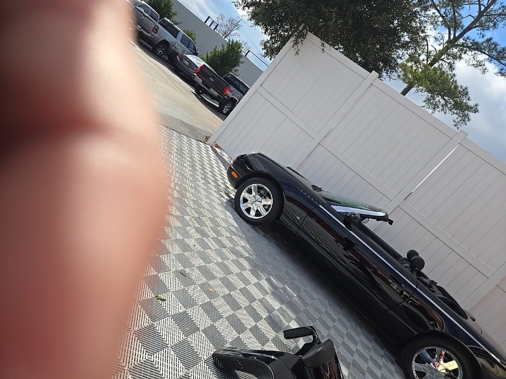 2003 Ford Thunderbird Base