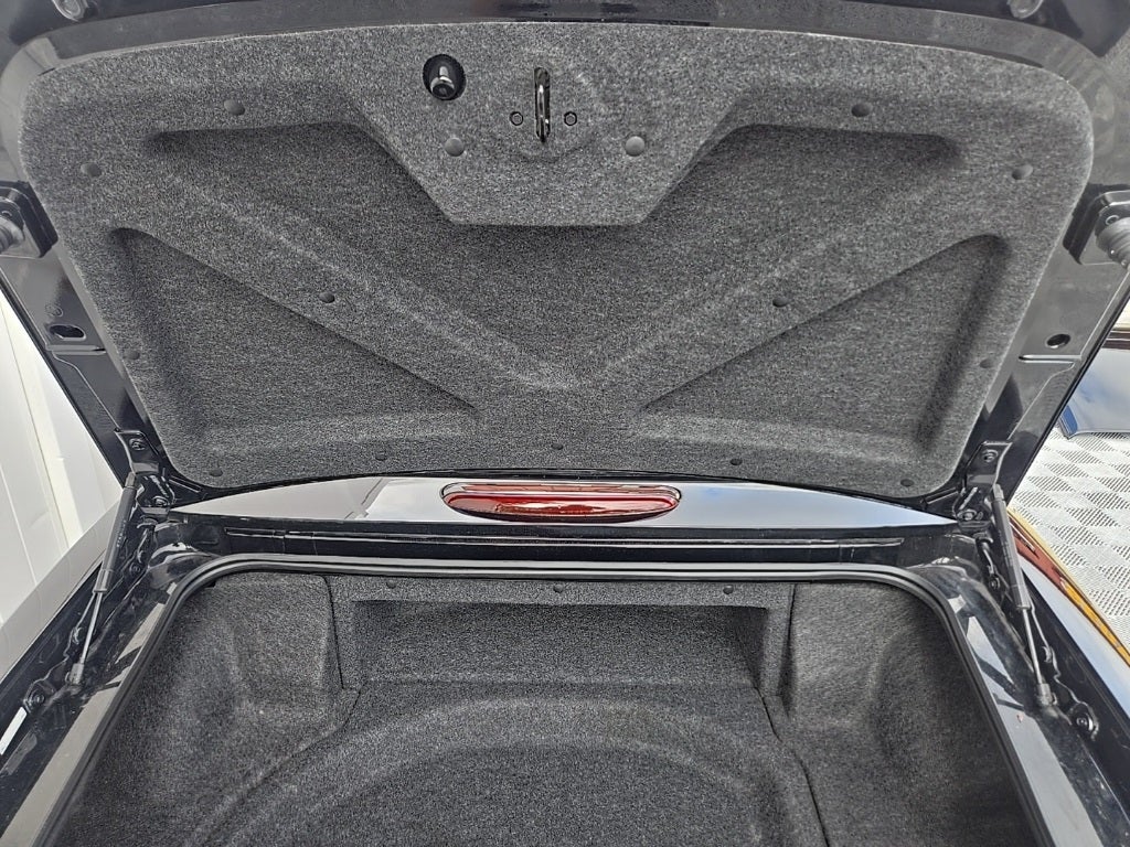 2003 Ford Thunderbird Base