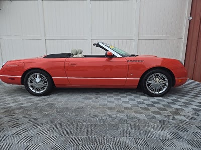 2003 Ford Thunderbird James Bond Edition